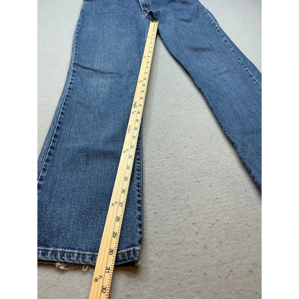 Levi's Straight Leg Jeans Medium Wash Blue‎ Denim Mens Size 34x31 Casual
